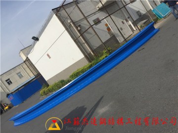 揚(yáng)州晶澳太陽(yáng)能過(guò)道拱形屋頂工程